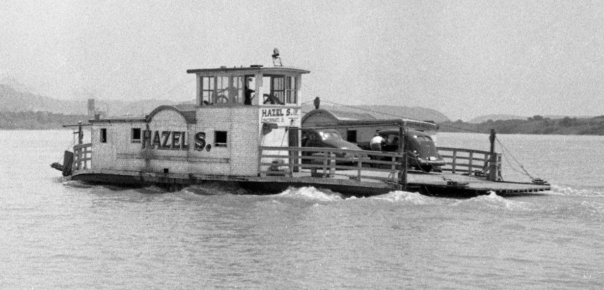 Ferry_HAZEL_S_OhioRiverPortsmouth1939wide